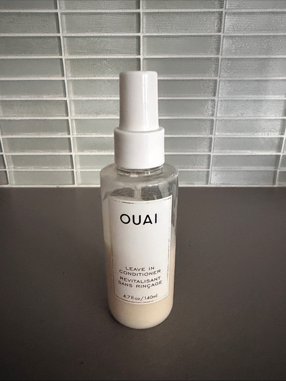 OUAI Leave-In Conditioner Spray - Cream White